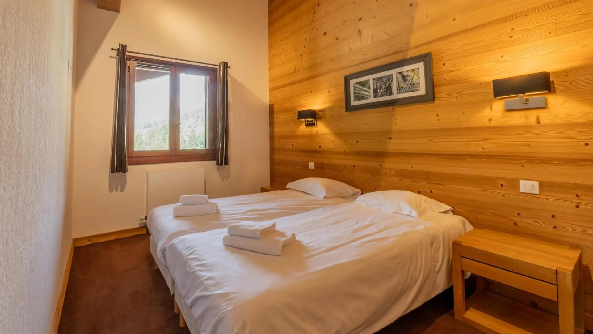 L'Ours Bleu A35 - Ski In Ski Out - Happy Rentals Vallorcine Daire